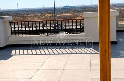 Shop - Studio - 2 Bathrooms for sale in Celebration West Beach - Ras Al Hekma - North Coast