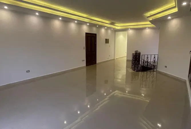 100645817 - Property Image 2