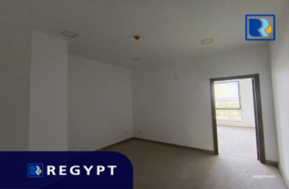 Office Space - Studio - 1 for rent in South Gate Mall - South Teseen St. - The 5th Settlement - New Cairo City - Cairo