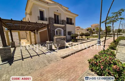 Villa - 4 Bedrooms - 5 Bathrooms for sale in Al Maqsad - New Capital Compounds - New Capital City - Cairo