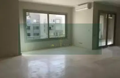 Apartment - 2 Bedrooms - 2 Bathrooms for rent in Palm Hills Village Gate - South Investors Area - New Cairo City - Cairo