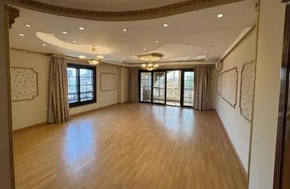 Apartment - 3 Bedrooms - 3 Bathrooms for rent in El Korba - Heliopolis - Masr El Gedida - Cairo