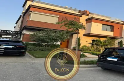 Villa - 3 Bedrooms - 3 Bathrooms for sale in Azzar - 5th Settlement Compounds - The 5th Settlement - New Cairo City - Cairo