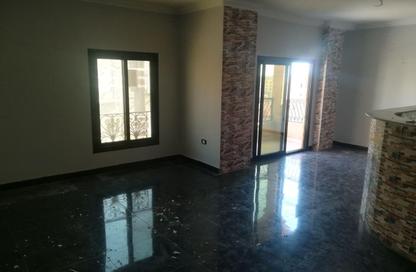 Apartment - 3 Bedrooms - 2 Bathrooms for rent in Mohamed Naguib Axis - Abou El Houl - New Cairo City - Cairo