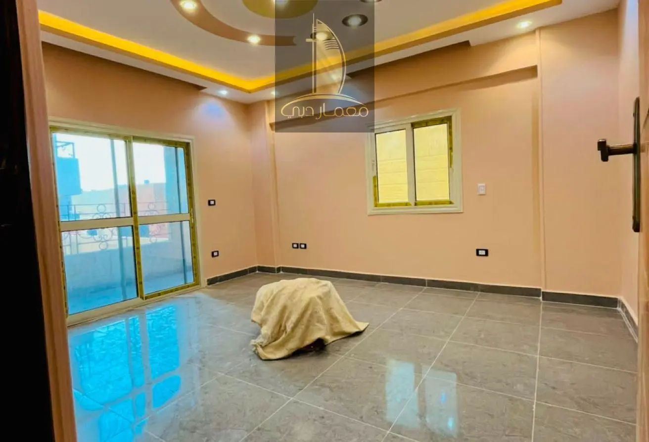 103200621 - Property Main Image