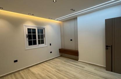 Apartment - 3 Bedrooms - 2 Bathrooms for sale in Gate 2 - Ahmose - Hadayek El Ahram - Giza