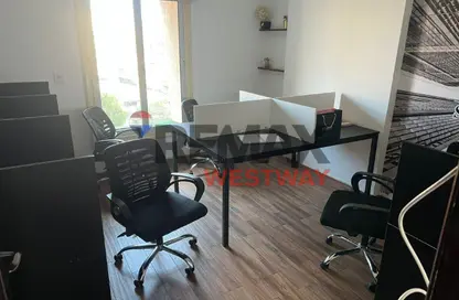 شقة - 2 غرف نوم - 1 حمام للايجار في 6 ويست - بيفرلي هيلز - كمبوندات الشيخ زايد - الشيخ زايد - الجيزة شقة - 2 غرف نوم - 1 حمام للايجار في 6 ويست - بيفرلي هيلز - كمبوندات الشيخ زايد - الشيخ زايد - الجيزة