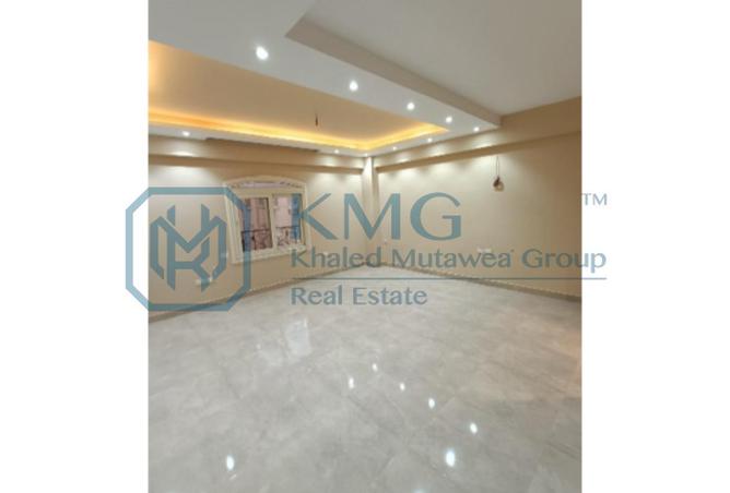 8624376 - Property Image 2