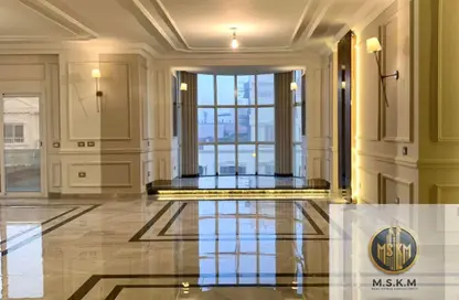 شقة - 3 غرف نوم - 3 حمامات للايجار في شارع رقم 33 - الحي الاول - التجمع الخامس - مدينة القاهرة الجديدة - القاهرة