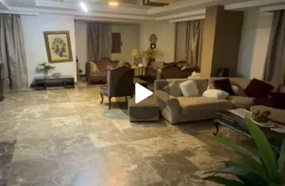 Apartment - 3 Bedrooms - 3 Bathrooms for sale in Sarayat Al Maadi - Hay El Maadi - Cairo