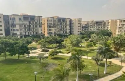 Apartment - 3 Bedrooms - 3 Bathrooms for sale in Madinaty - Cairo