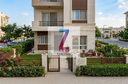Apartment - 3 Bedrooms - 2 Bathrooms for sale in South Lotus - El Lotus - New Cairo City - Cairo