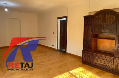 شقة - 3 غرف نوم - 2 حمامات للايجار في شارع الشيخ محمد النادي - المنطقة السادسة - مدينة نصر - القاهرة