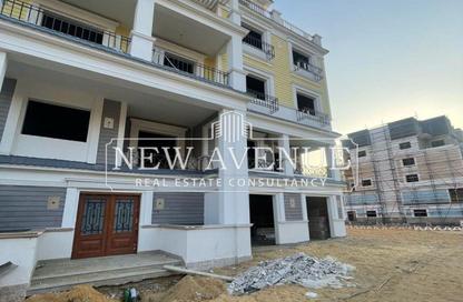 Apartment - 3 Bedrooms - 3 Bathrooms for sale in Mountain View 1.1 - 5th Settlement Compounds - The 5th Settlement - New Cairo City - Cairo