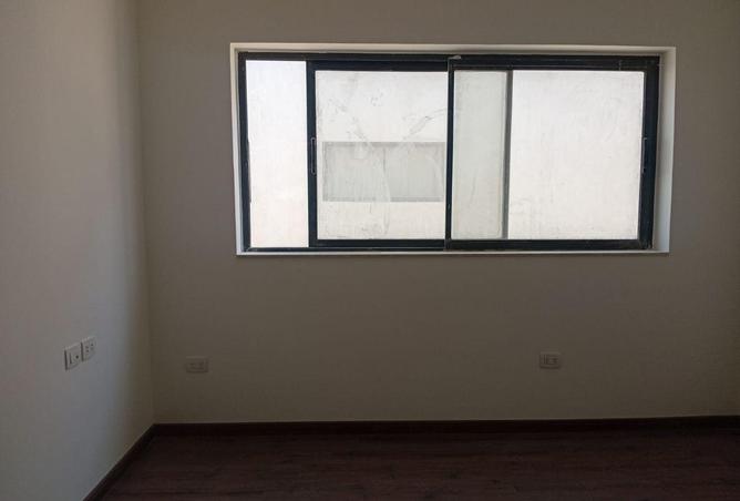 73765053 - صورة العقار 2