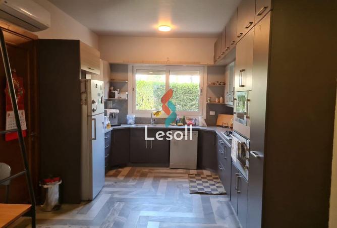 8593725 - Property Image 2