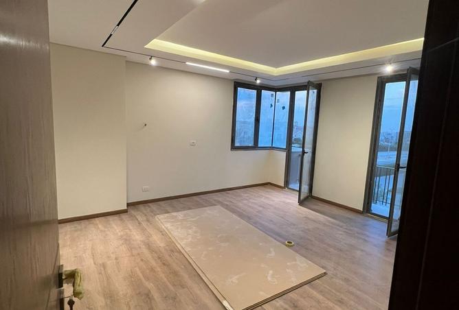 94641737 - Property Main Image