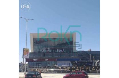 Restaurant - Studio - 2 Bathrooms for sale in The Gate Plaza Mall - 10th District - Sheikh Zayed City - Giza
