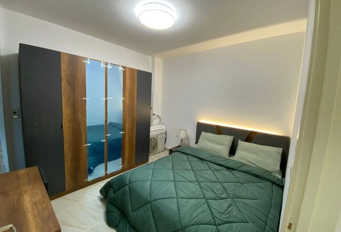 121137146 - Property Main Image