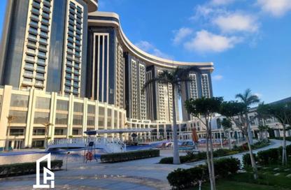Apartment - 3 Bedrooms - 3 Bathrooms for sale in North Edge Towers - New Alamein City - Al Alamein - North Coast