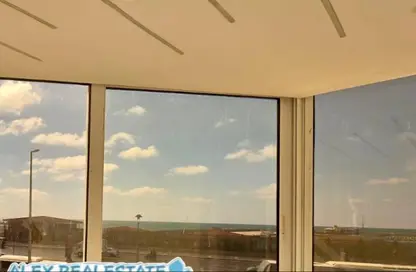 Office Space - 4 Bedrooms - 2 Bathrooms for rent in Al Geish Road - Laurent - Hay Sharq - Alexandria