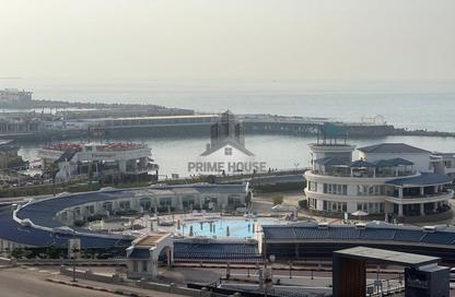 شقة - 3 غرف نوم - 2 حمامات للبيع في كوبري استانلي - ستانلي - حي شرق - الاسكندرية