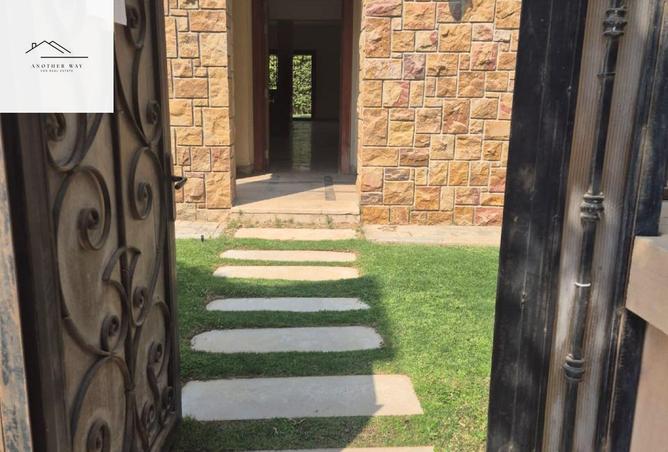 60230730 - Property Image 2