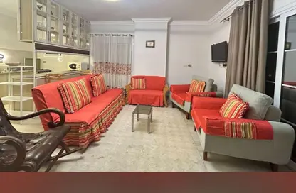 شقة - 3 غرف نوم - 3 حمامات للايجار في المستشارين - المستثمرين الشمالية - مدينة القاهرة الجديدة - القاهرة