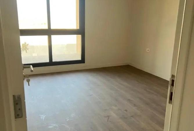 76504412 - صورة العقار 2