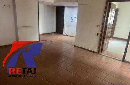 Apartment - 4 Bedrooms - 3 Bathrooms for sale in Al Hegaz St. - El Mahkama Square - Heliopolis - Masr El Gedida - Cairo