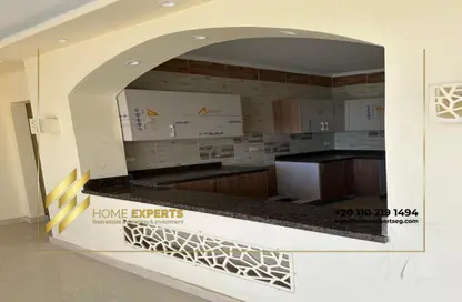 شقة - 3 غرف نوم - 3 حمامات للايجار في جاليريا  مون فالى - المستثمرين الجنوبية - مدينة القاهرة الجديدة - القاهرة