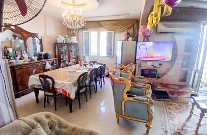 دوبلكس - 5 غرف نوم - 3 حمامات للبيع في سيدي جابر - حي شرق - الاسكندرية