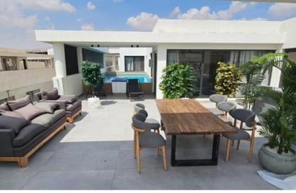 Penthouse - 4 Bedrooms - 4 Bathrooms for sale in Lake View Residence - 5th Settlement Compounds - The 5th Settlement - New Cairo City - Cairo