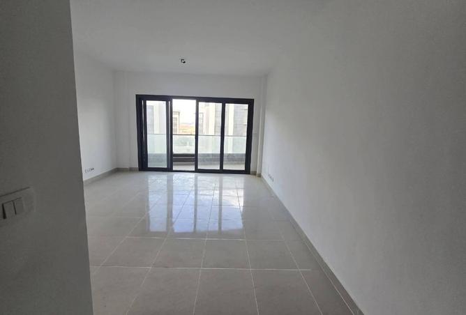 101210506 - Property Main Image