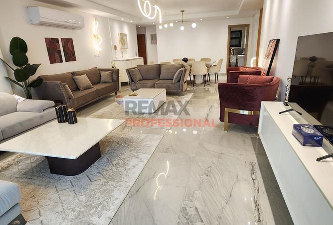 98008649 - Property Main Image