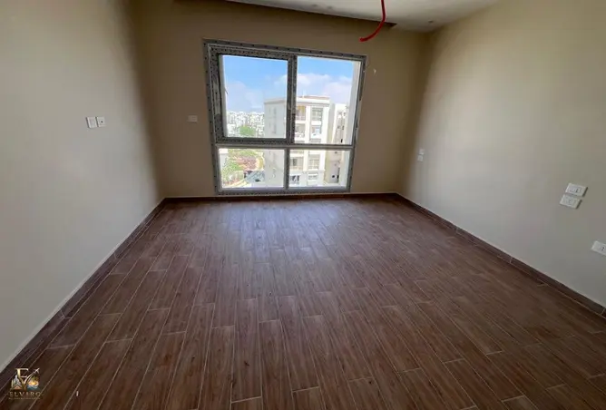 106010785 - Property Image 3