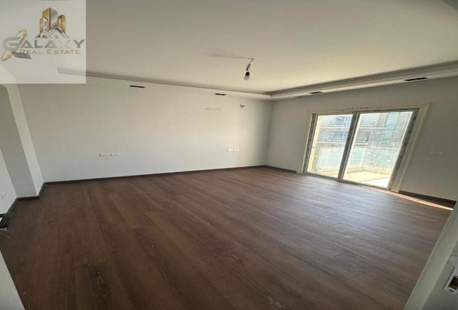 97445301 - Property Image 2