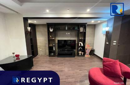Apartment - 2 Bedrooms - 1 Bathroom for rent in Shagaret Al Dor St. - Zamalek - Cairo Apartment - 2 Bedrooms - 1 Bathroom for rent in Shagaret Al Dor St. - Zamalek - Cairo