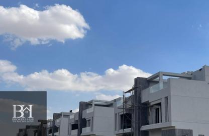 Villa - 3 Bedrooms - 2 Bathrooms for sale in Waslet Dahshur Road - Sheikh Zayed City - Giza