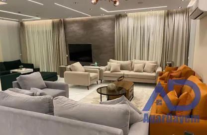 فيلا - 4 غرف نوم - 5 حمامات للبيع في بالم هيلز جولف اكستينشن - طريق الواحات - مدينة 6 أكتوبر - الجيزة