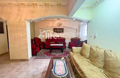Apartment - 2 Bedrooms - 2 Bathrooms for sale in Laurent - Hay Sharq - Alexandria