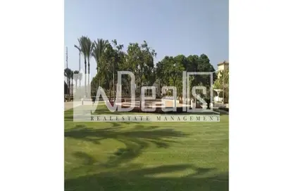 Apartment - 2 Bedrooms - 3 Bathrooms for sale in Golf Side - Uptown Cairo - Mokattam - Cairo