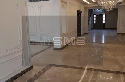 فيلا - 8 غرف نوم - 8 حمامات للبيع في كايرو فيستيفال سيتى - المستثمرين الشمالية - مدينة القاهرة الجديدة - القاهرة