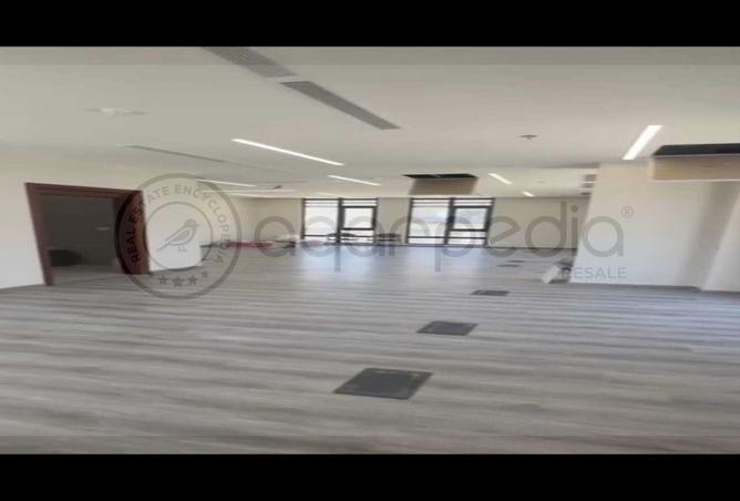 73504086 - صورة العقار 3