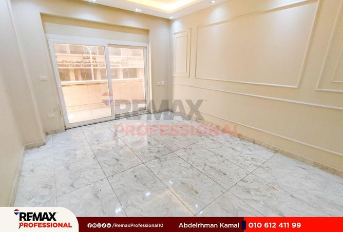 8632663 - Property Image 2