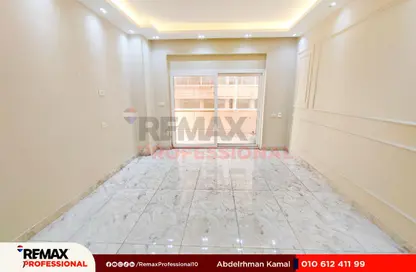 Office Space - 3 Bedrooms - 2 Bathrooms for rent in Latin Quarter - Raml Station - Hay Wasat - Alexandria