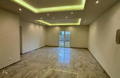 Apartment - 2 Bedrooms - 2 Bathrooms for rent in Centerville - Hyde Park - New Cairo City - Cairo
