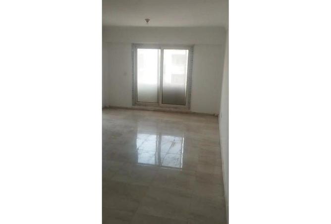 74598276 - Property Image 3