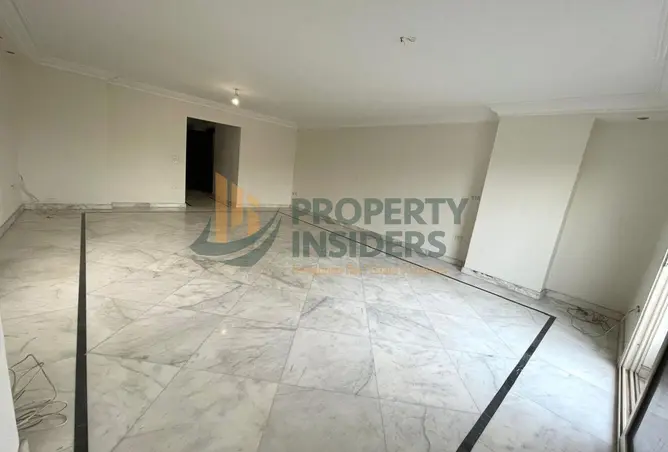 74307012 - Property Image 2
