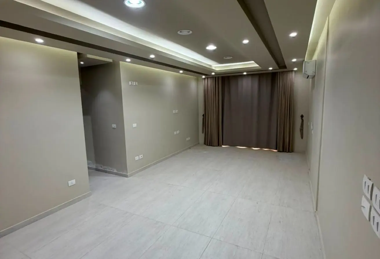 112988672 - Property Main Image
